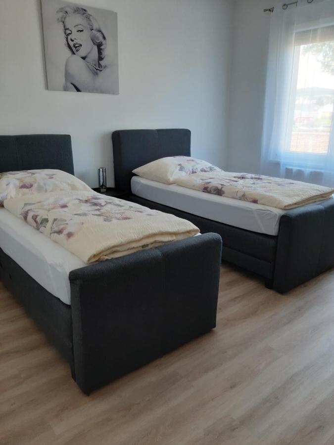 Eisenstadt Apartments Экстерьер фото